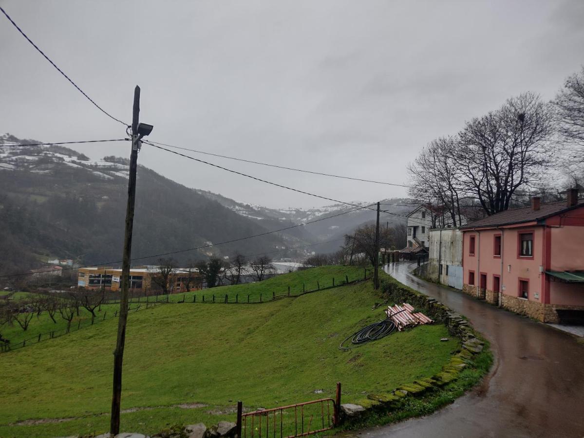 De La Cuenca De Villar San Martin del Rey Aurelio Eksteriør billede